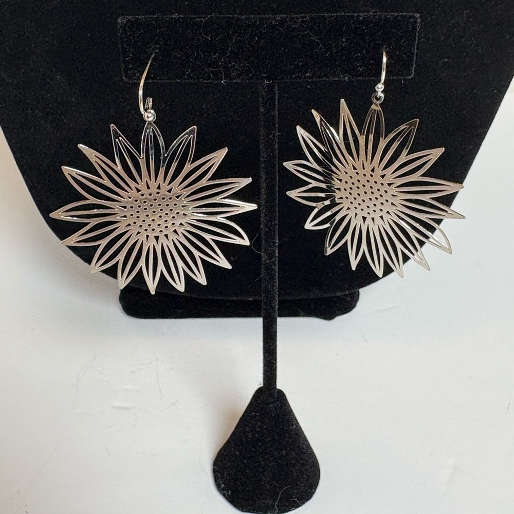 Sunflower Filagree Silver Tone Floral Cut-Out Earrings